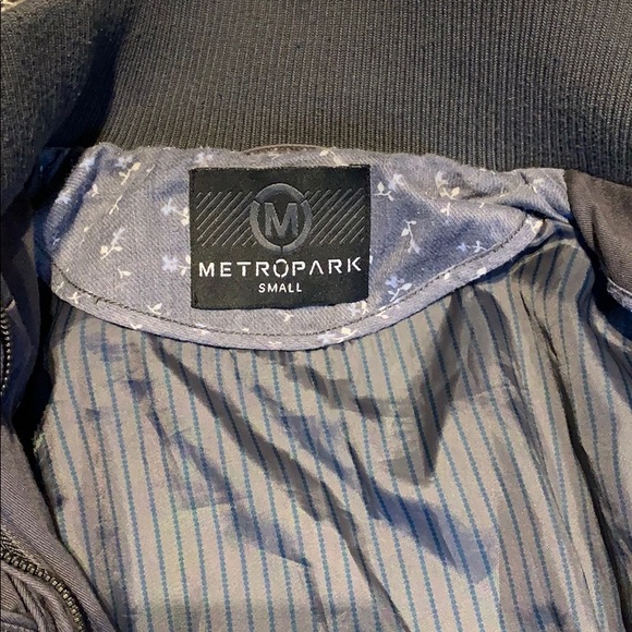 Bomber Jacket - Picture 3 of 3